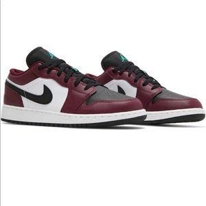 Air Jordan 1 Low SE Dark Beetroot Roma Green (GS)